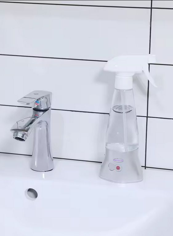 Spray eau ozonée en 3 minutes par électrolyse - 0.5 à 2.6mg/L (PPM) - Pour nettoyer et dégraisser toutes les surfaces non-poreuses sans produits chimiques - France UV-C