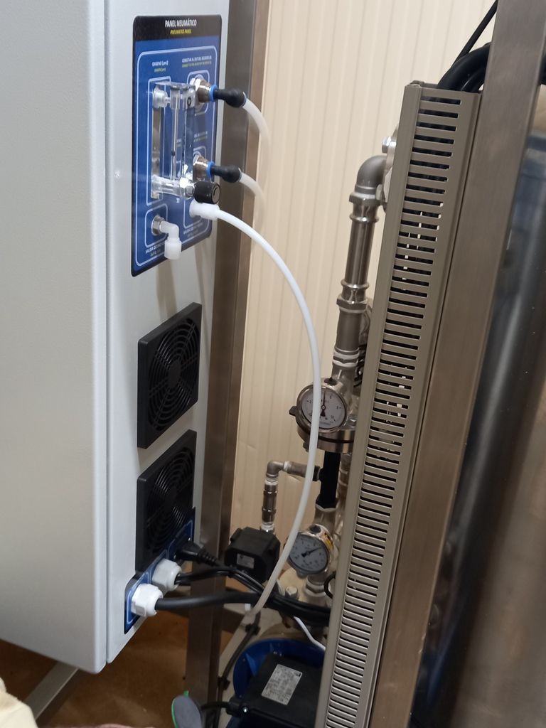 Générateur d'eau ozonée modèle HIDRO VT GZO20-EPS installé par France UVC et Vector Systems